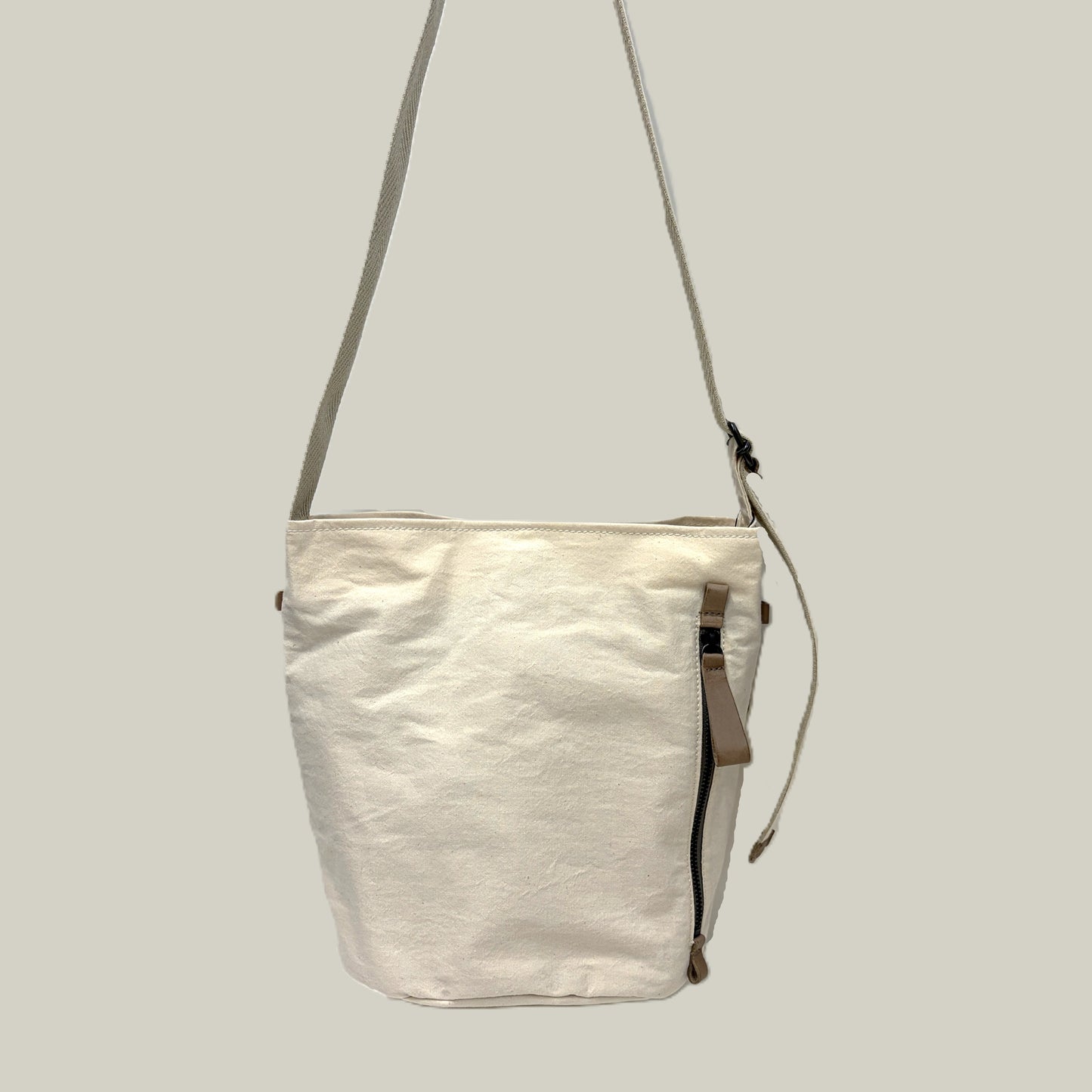seru  セルビッチ帆布ショルダーバッグ
